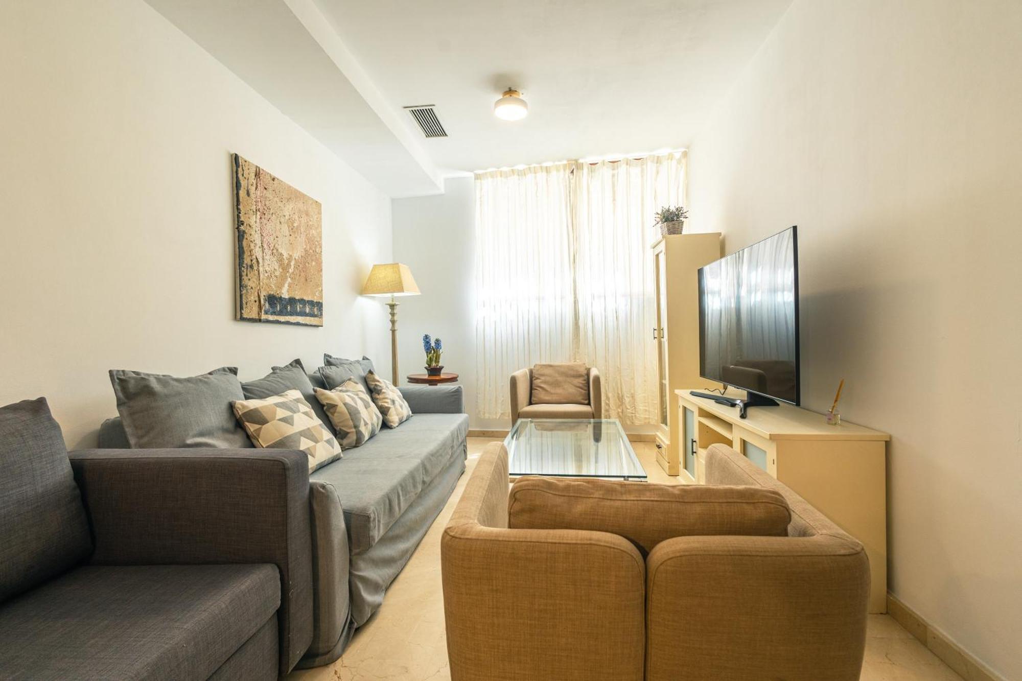 Grande Apartamento Familiar — Fotos 1